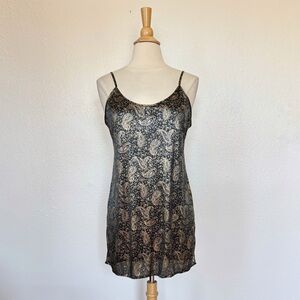 Vintage Black and Gold Paisley Chemise